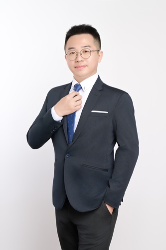 吳明龍